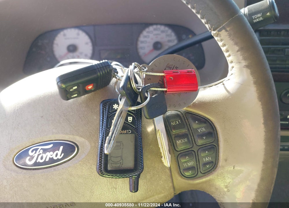 2005 FORD F-250 LARIAT/XL/XLT VIN: 1FTSW21P75EA05415