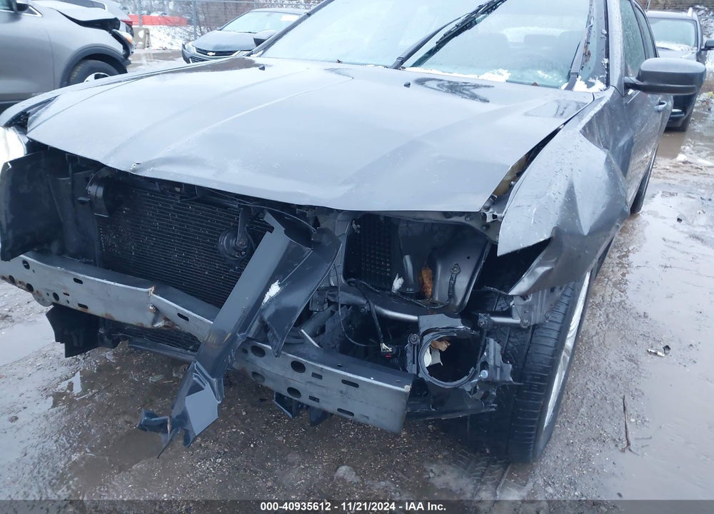2013 CHRYSLER 300 MOTOWN VIN: 2C3CCARG3DH543293