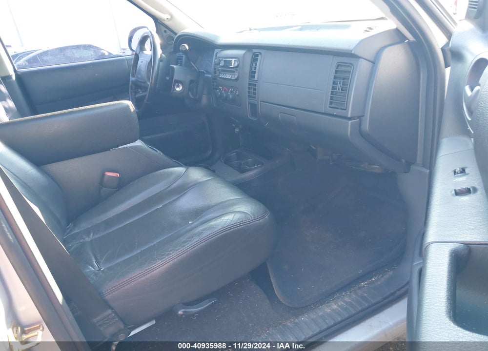 2002 DODGE DAKOTA SLT VIN: 1B7HL48X82S548578