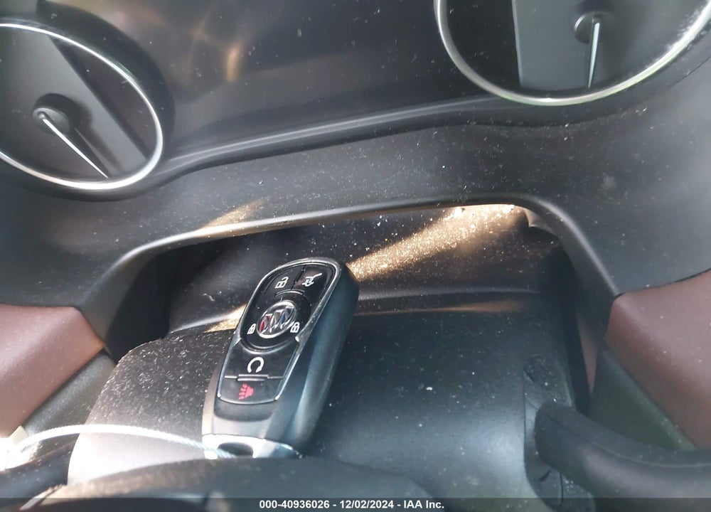 2020 BUICK ENCLAVE FWD AVENIR VIN: 5GAERDKWXLJ247255