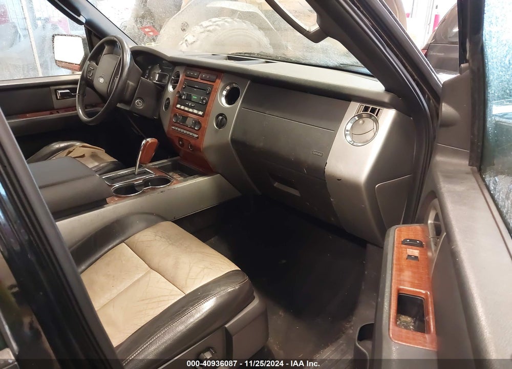 2007 FORD EXPEDITION EDDIE BAUER VIN: 1FMFU18597LA15802