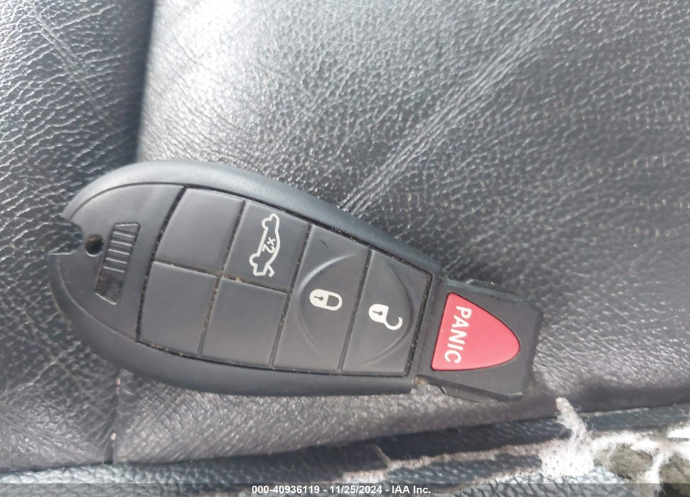 2008 CHRYSLER 300 TOURING VIN: 2C3KK53GX8H191088