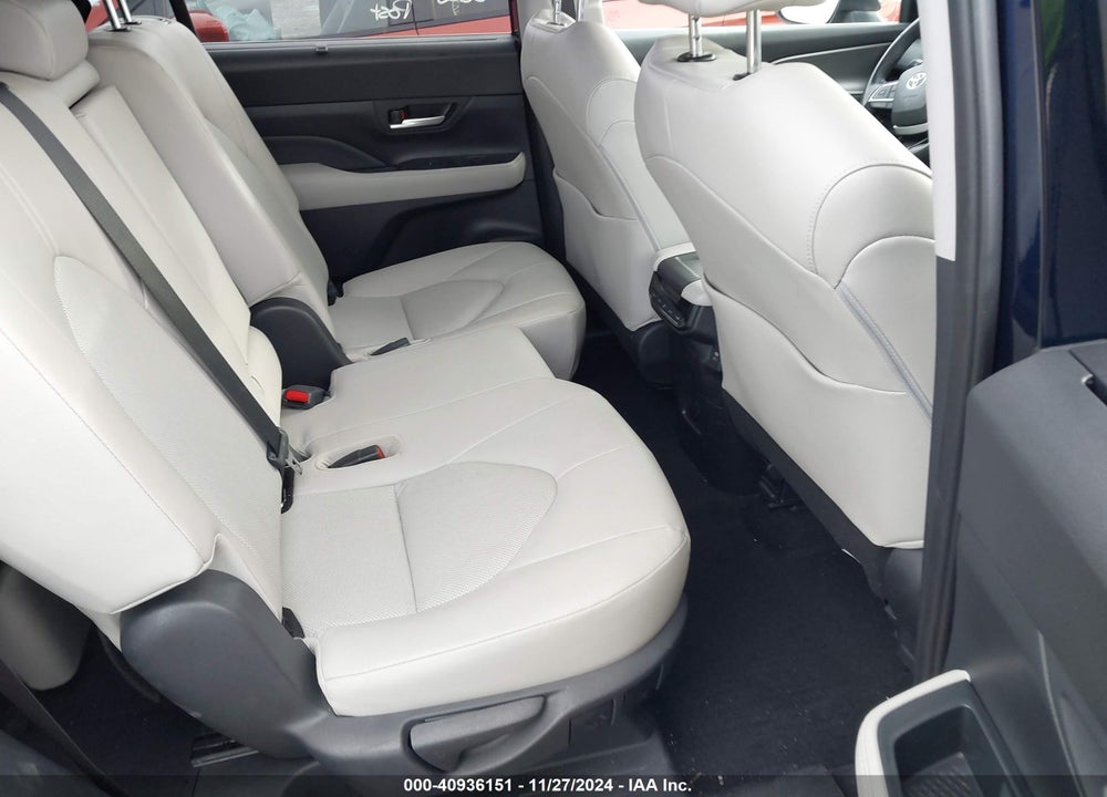 2024 TOYOTA GRAND HIGHLANDER HYBRID XLE VIN: 5TDACAB50RS008054