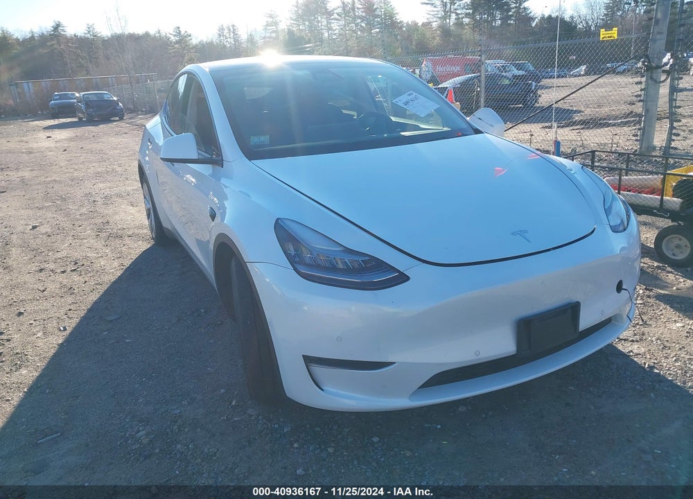 2021 TESLA MODEL Y LONG RANGE DUAL MOTOR ALL-WHEEL DRIVE VIN: 5YJYGDEE1MF060872