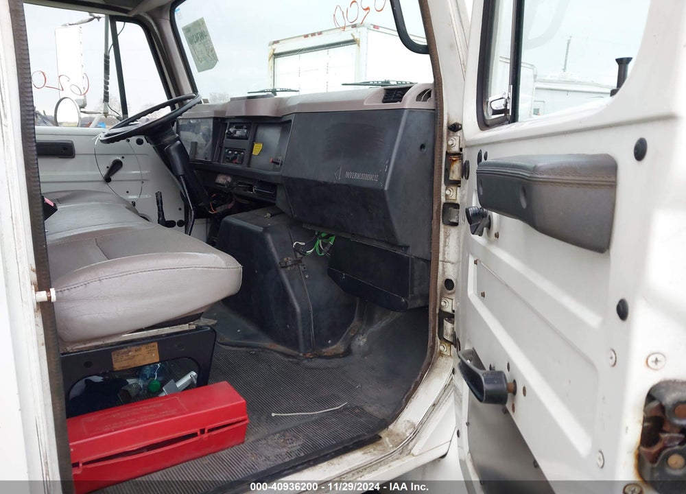 1995 INTERNATIONAL 4000 4700 VIN: 1HTSCAAM7SH677061