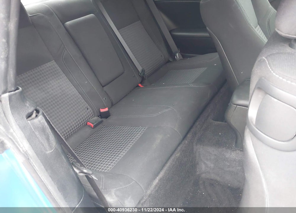 2018 DODGE CHALLENGER VIN: 2C3CDZAG4JH305892