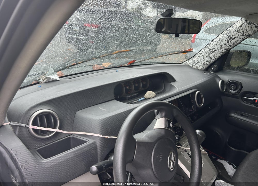 2009 TOYOTA SCION VIN: JTLKE50E191068337