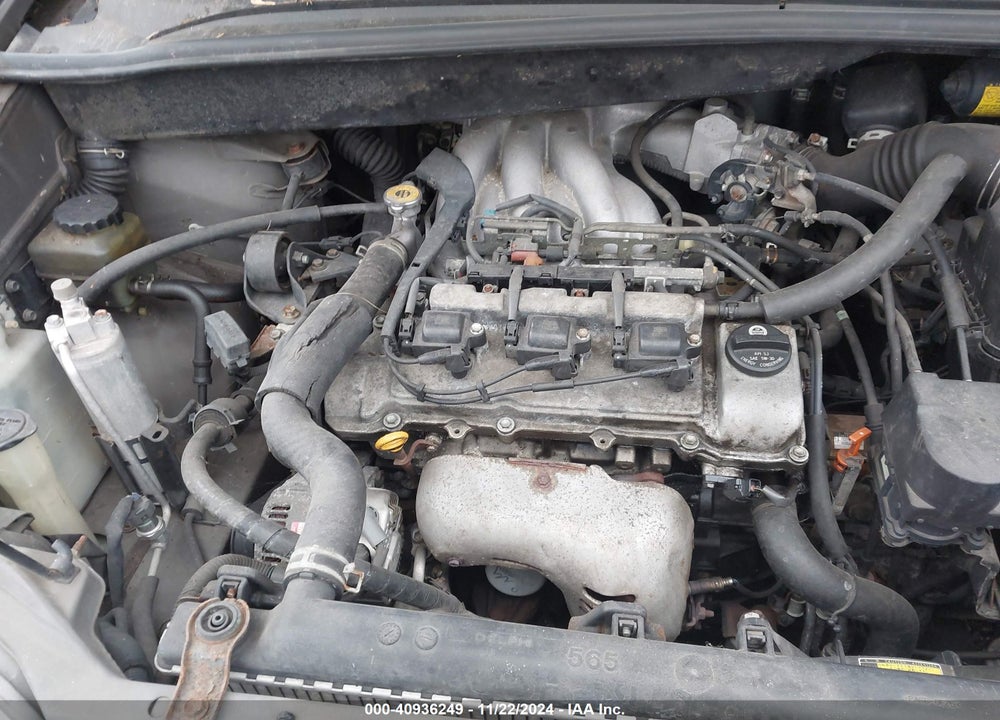1999 TOYOTA SIENNA XLE VIN: 4T3ZF13C0XU118430