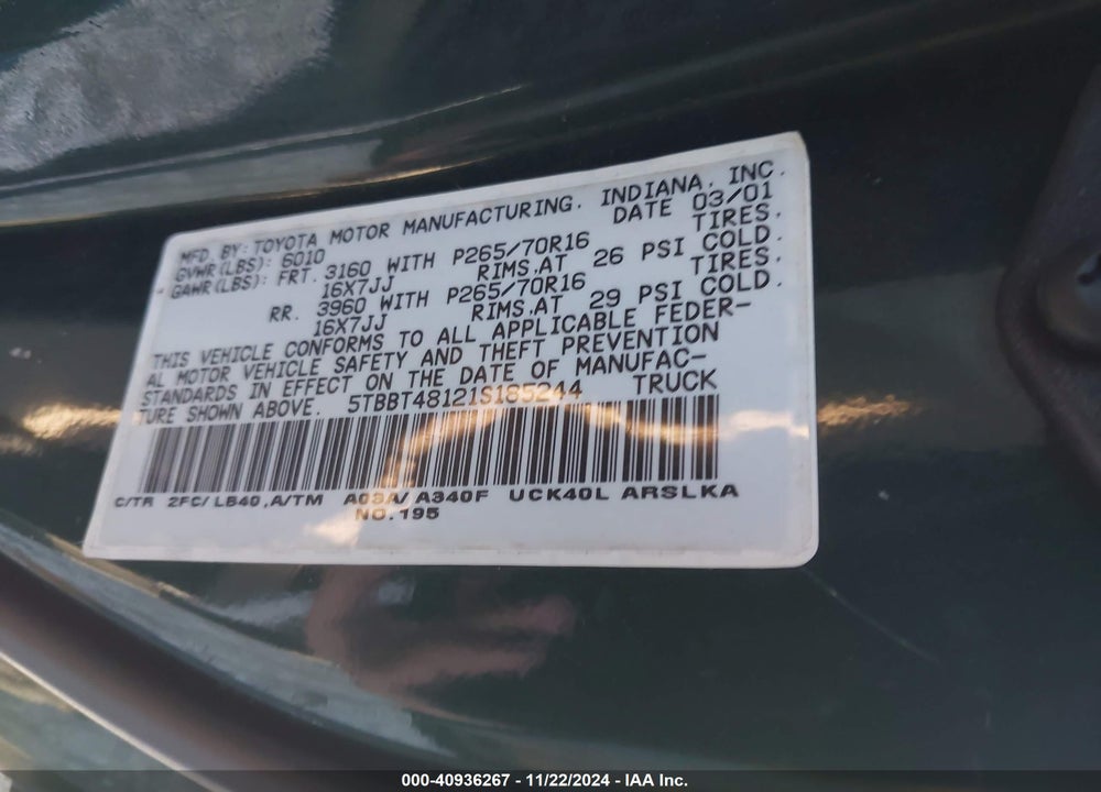 2001 TOYOTA TUNDRA LTD V8 VIN: 5TBBT48121S185244