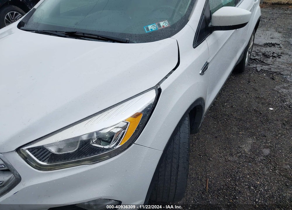 2019 FORD ESCAPE SEL VIN: 1FMCU9HD4KUB92530