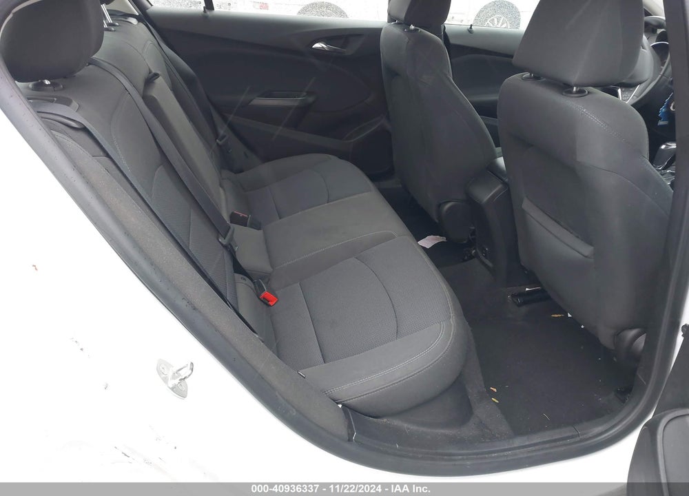 2018 CHEVROLET CRUZE LT AUTO VIN: 1G1BE5SM0J7130918
