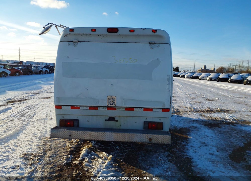 2004 ISUZU W4S042 NPR HD DSL REG VIN: JALC4B14647010560