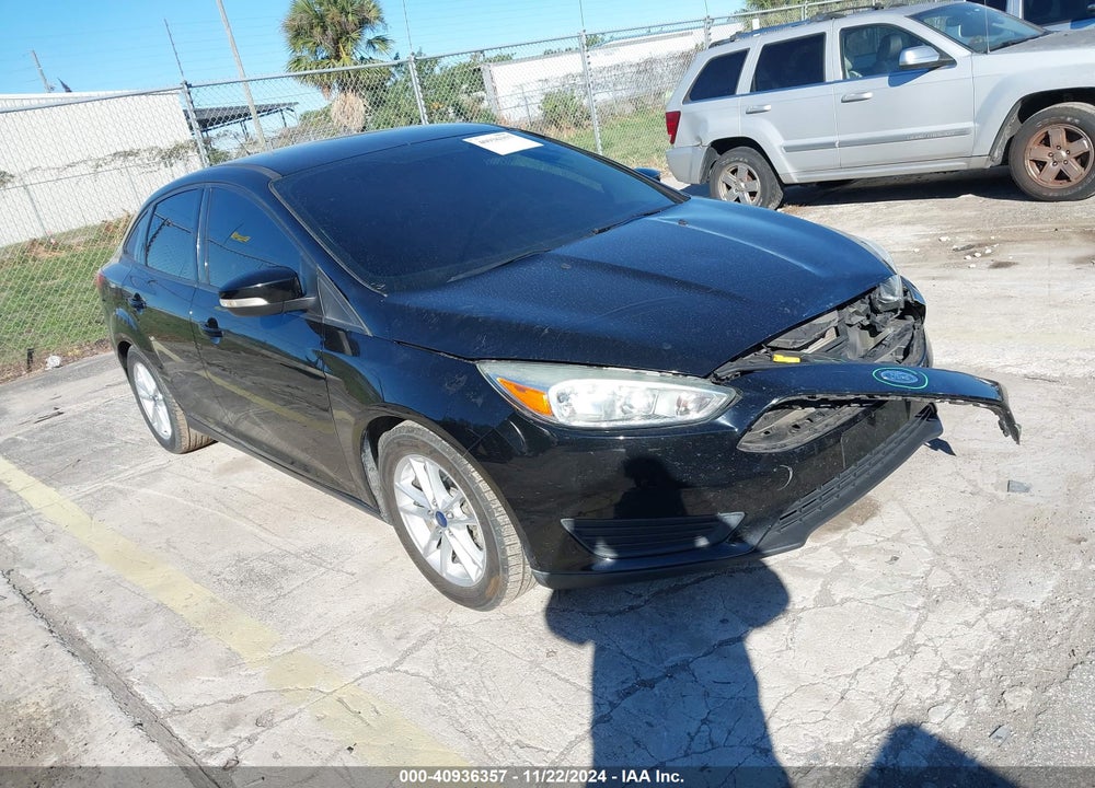 2016 FORD FOCUS SE VIN: 1FADP3F23GL402374