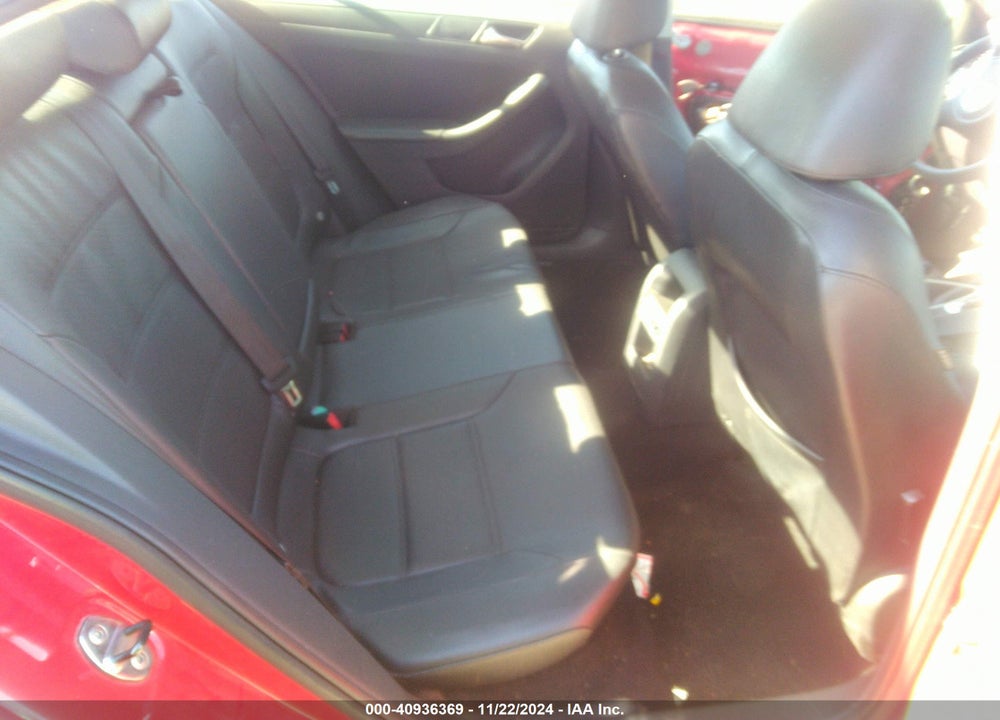 2014 VOLKSWAGEN JETTA 1.8T SE VIN: 3VWD17AJ8EM283456