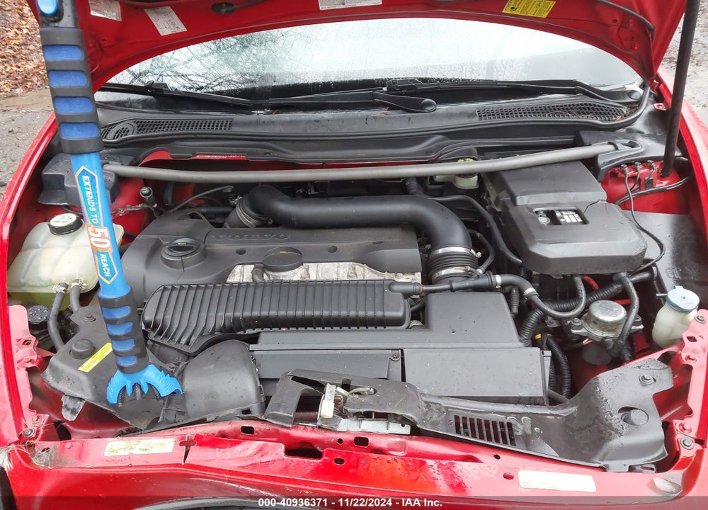 2006 VOLVO S40 T5 VIN: YV1MH682062188075