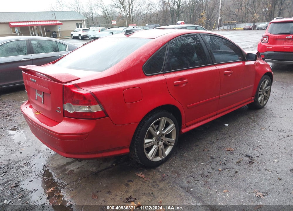 2006 VOLVO S40 T5 VIN: YV1MH682062188075