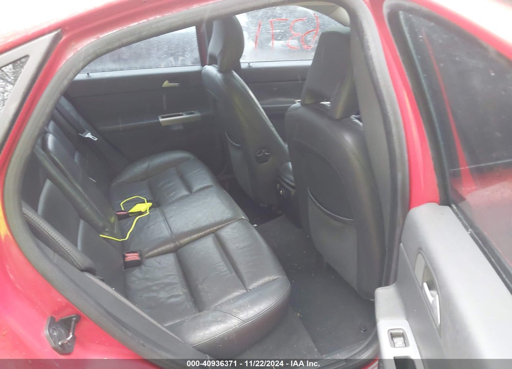 2006 VOLVO S40 T5 VIN: YV1MH682062188075