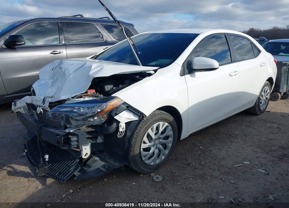 2019 TOYOTA COROLLA LE VIN: 2T1BURHE2KC158673