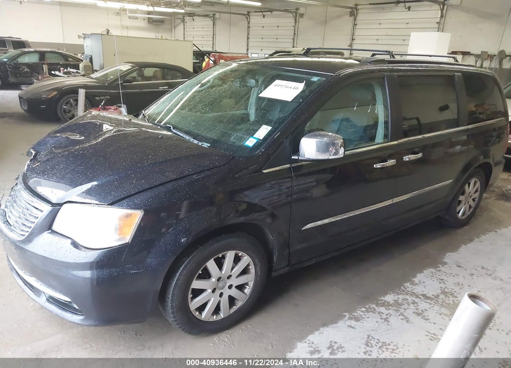 2011 CHRYSLER TOWN & COUNTRY TOURING-L VIN: 2A4RR8DG5BR749740