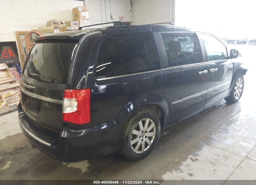 2011 CHRYSLER TOWN & COUNTRY TOURING-L VIN: 2A4RR8DG5BR749740