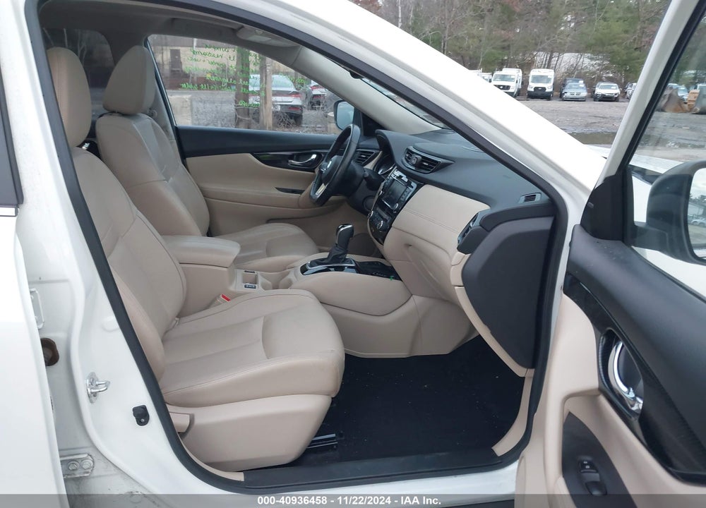 2018 NISSAN ROGUE SL VIN: JN8AT2MV0JW318006