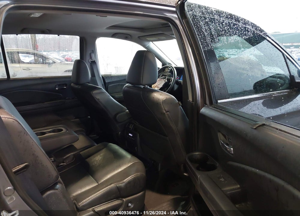 2021 HONDA PILOT AWD EX-L VIN: 5FNYF6H50MB037772
