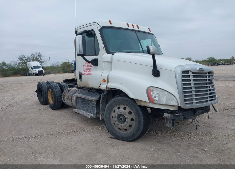 2014 FREIGHTLINER CASCADIA 125 VIN: 3AKJGEBG5ESFJ9770