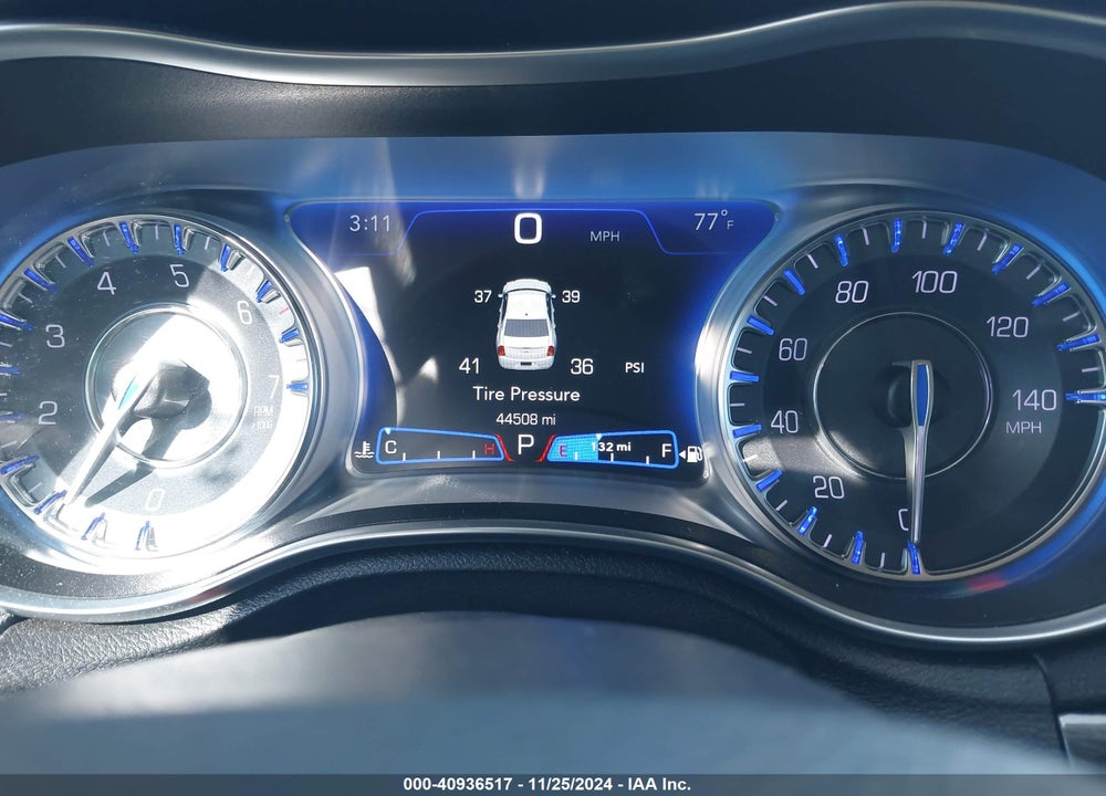 2019 CHRYSLER 300 TOURING VIN: 2C3CCAAG1KH601300