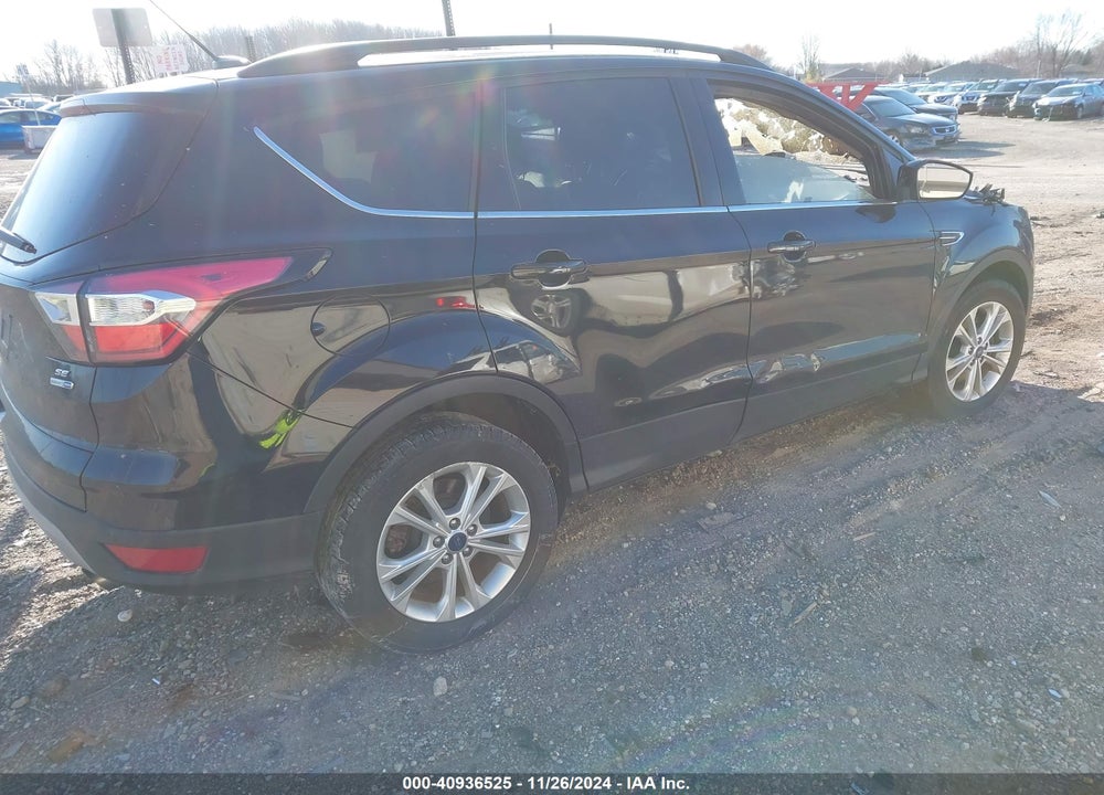 2017 FORD ESCAPE SE VIN: 1FMCU9GD3HUC96369