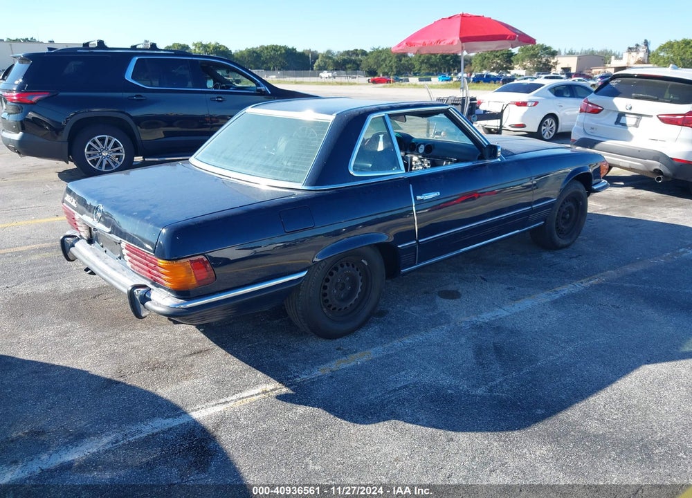 1972 MERCEDES-BENZ 350 SL VIN: 10704412001699