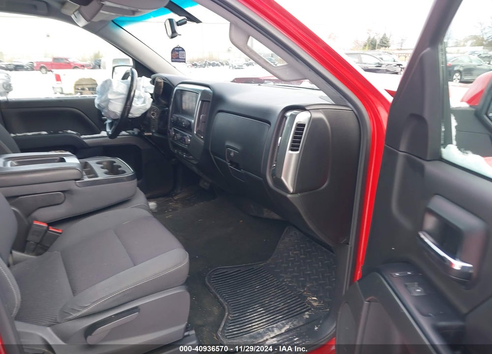 2018 CHEVROLET SILVERADO VIN: 3GCUKREC7JG460000