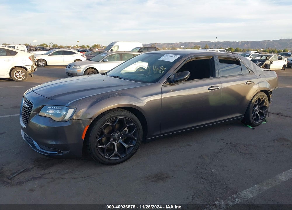 2019 CHRYSLER 300 VIN: 2C3CCAAG0KH556043