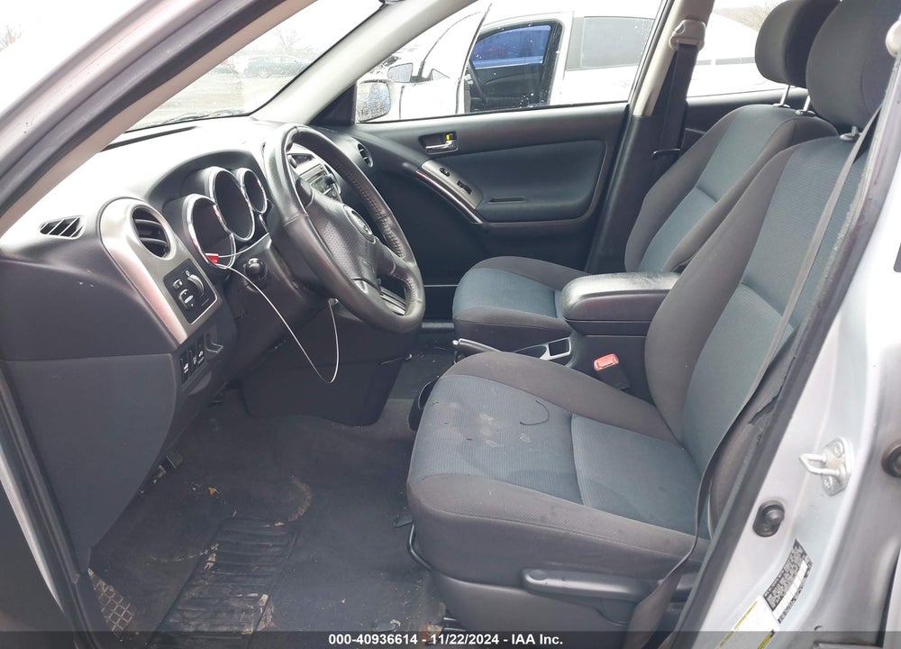 2007 TOYOTA MATRIX/XR VIN: 2T1KR32E57C643193