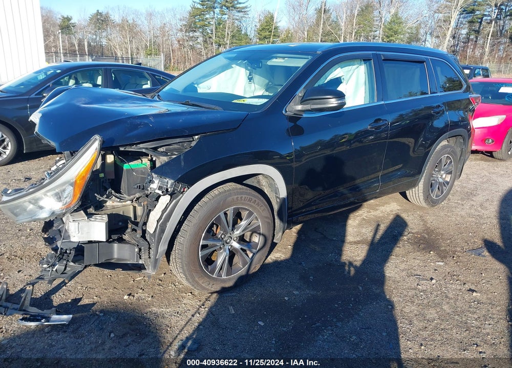 2016 TOYOTA HIGHLANDER XLE V6 VIN: 5TDJKRFHXGS296927