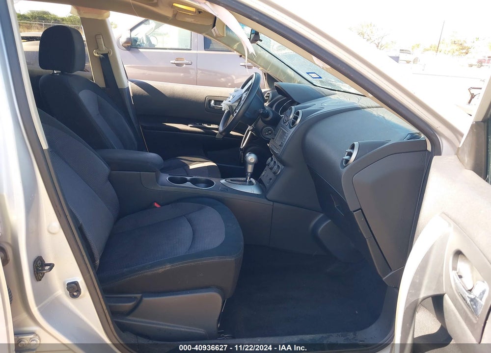 2013 NISSAN ROGUE SV VIN: JN8AS5MT7DW537066