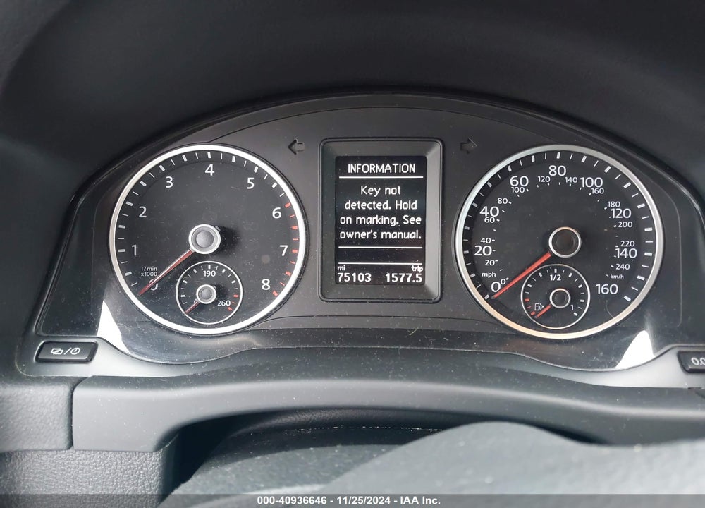 2018 VOLKSWAGEN TIGUAN LIMITED 2.0T VIN: WVGBV7AX7JK001808