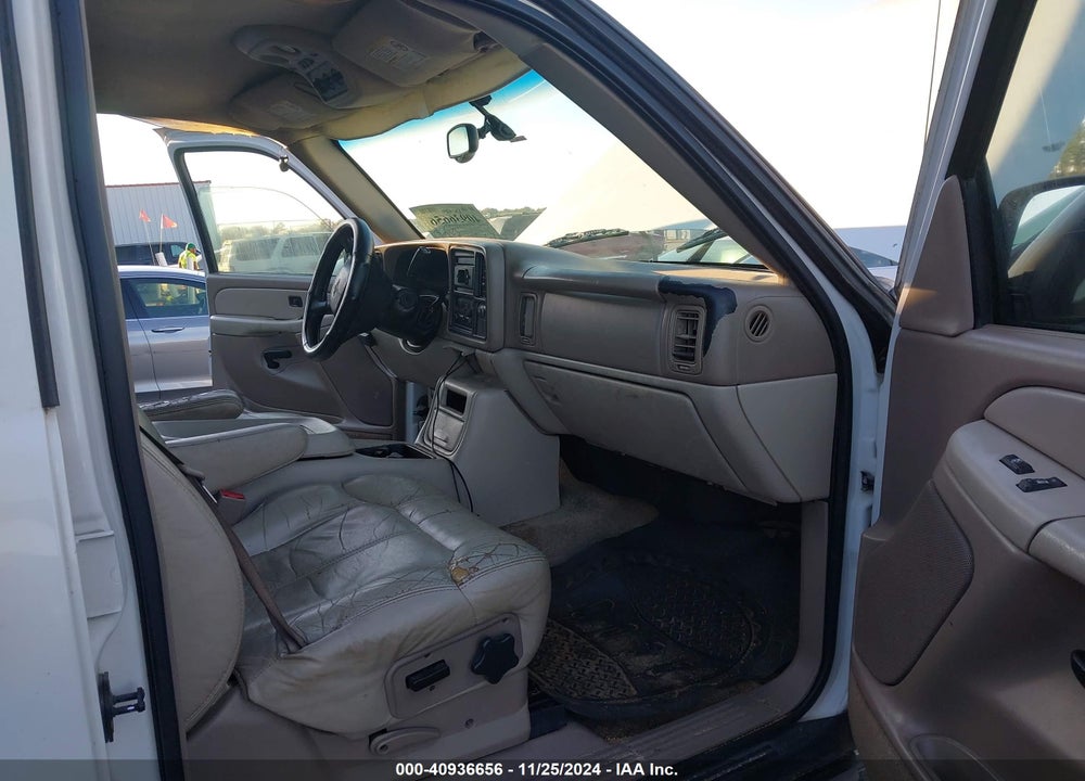 2002 CHEVROLET TAHOE Z71 VIN: 1GNEK13TX2R189399