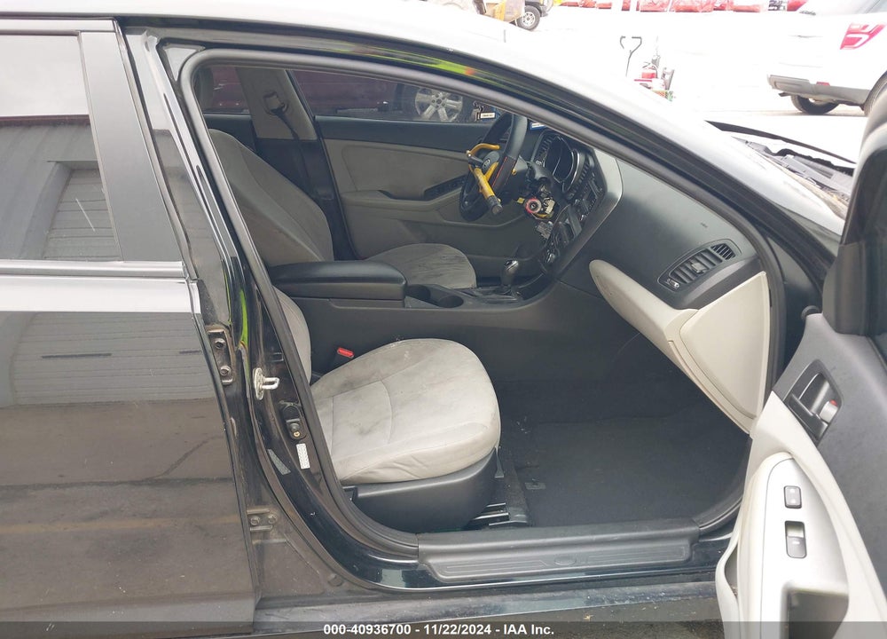 2013 KIA OPTIMA VIN: KNAGM4A74D5301544