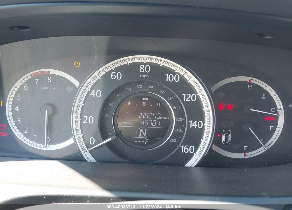 2013 HONDA ACCORD LX VIN: 1HGCR2F33DA160293