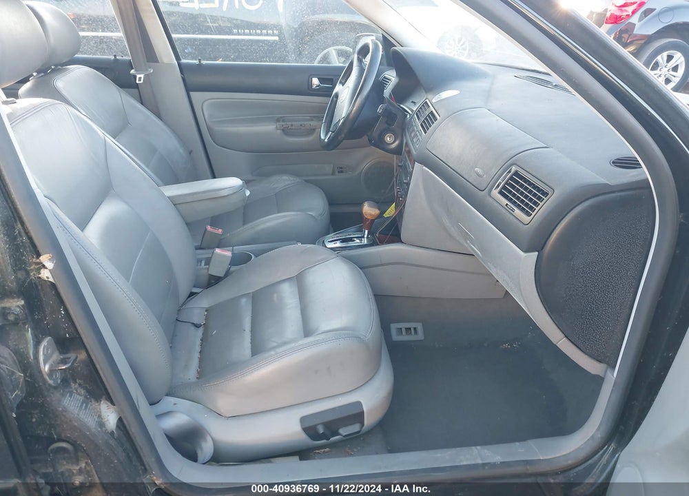 2003 VOLKSWAGEN JETTA GLX VIN: 3VWTH69M63M116090