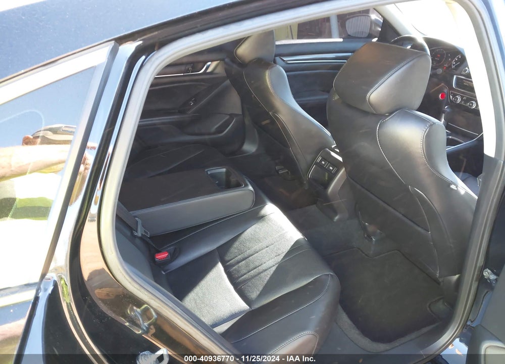 2021 HONDA ACCORD VIN: 1HGCV1F41MA069103