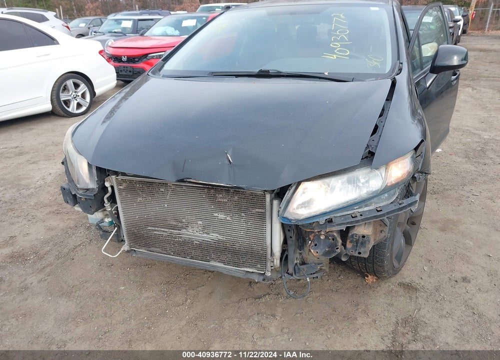 2014 HONDA CIVIC LX VIN: 19XFB2F50EE009749
