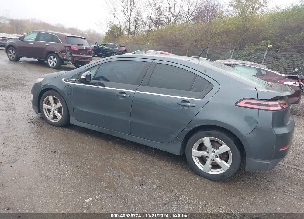 2013 CHEVROLET VOLT VIN: 1G1RC6E49DU144456