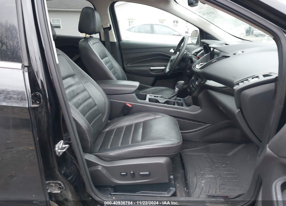 2017 FORD ESCAPE TITANIUM VIN: 1FMCU9J91HUA11088