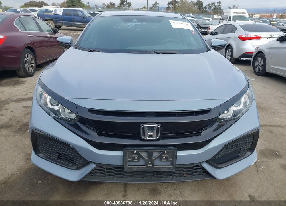 2019 HONDA CIVIC LX VIN: SHHFK7H32KU405226