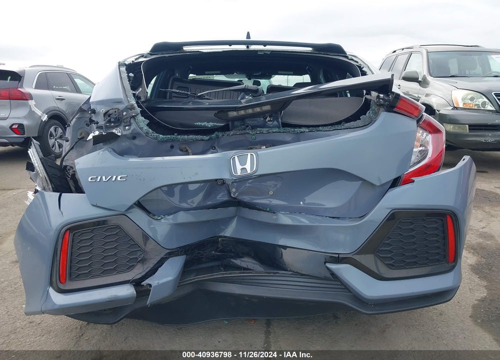 2019 HONDA CIVIC LX VIN: SHHFK7H32KU405226