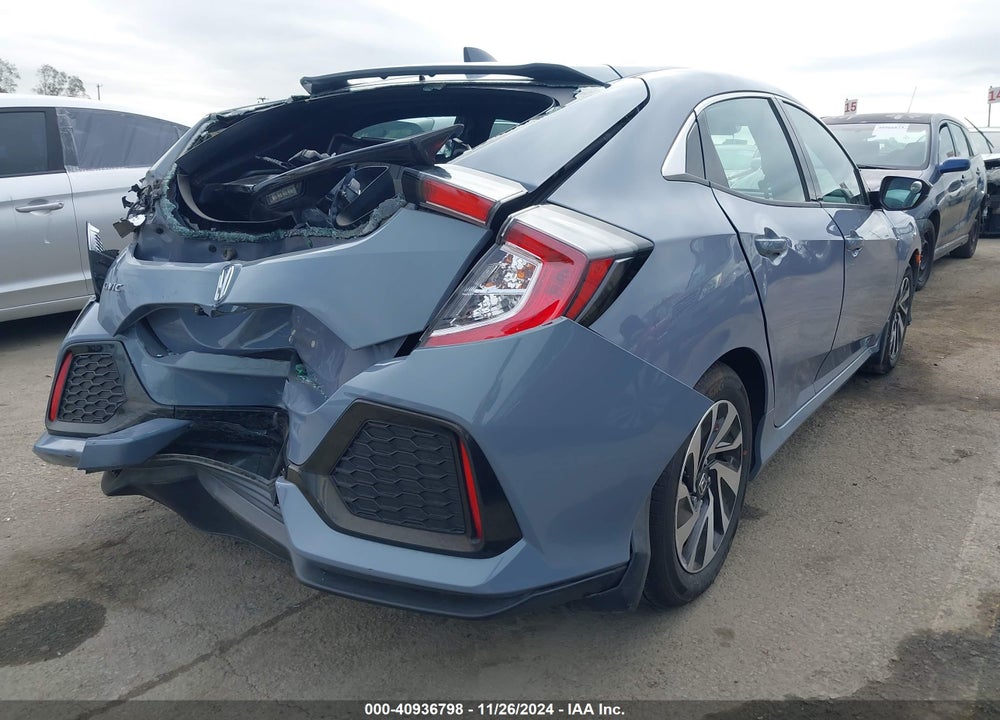 2019 HONDA CIVIC LX VIN: SHHFK7H32KU405226