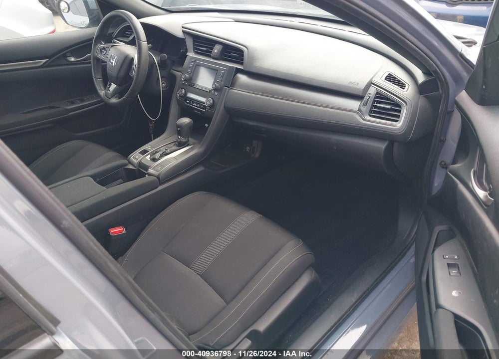 2019 HONDA CIVIC LX VIN: SHHFK7H32KU405226