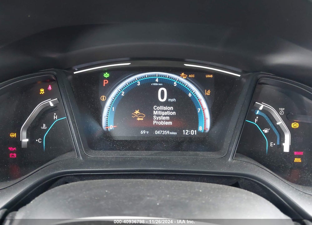 2019 HONDA CIVIC LX VIN: SHHFK7H32KU405226