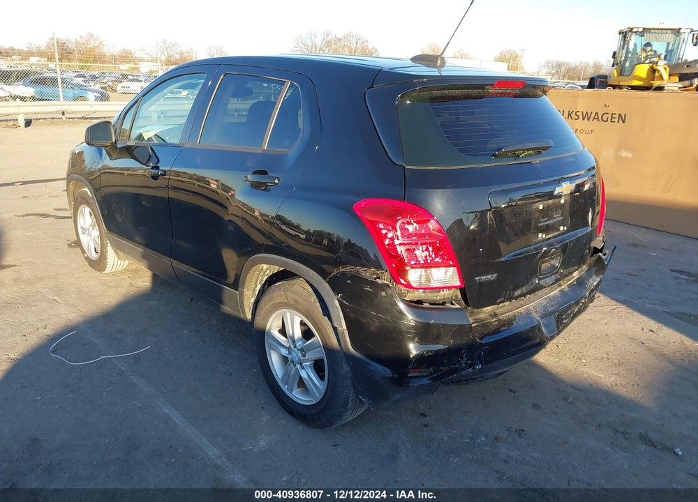 2019 CHEVROLET TRAX LS VIN: 3GNCJKSB9KL390212